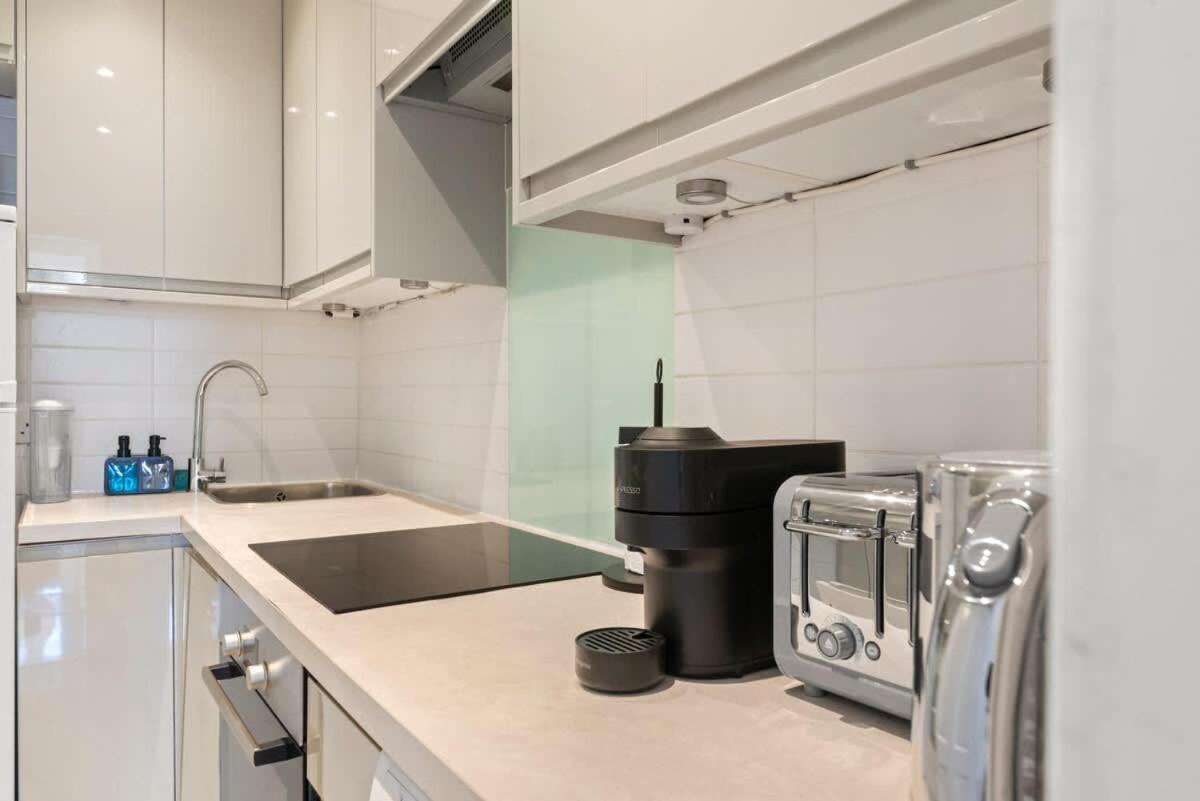 Sg, Classic Knightsbridge Loft Apartment Лондон Екстер'єр фото