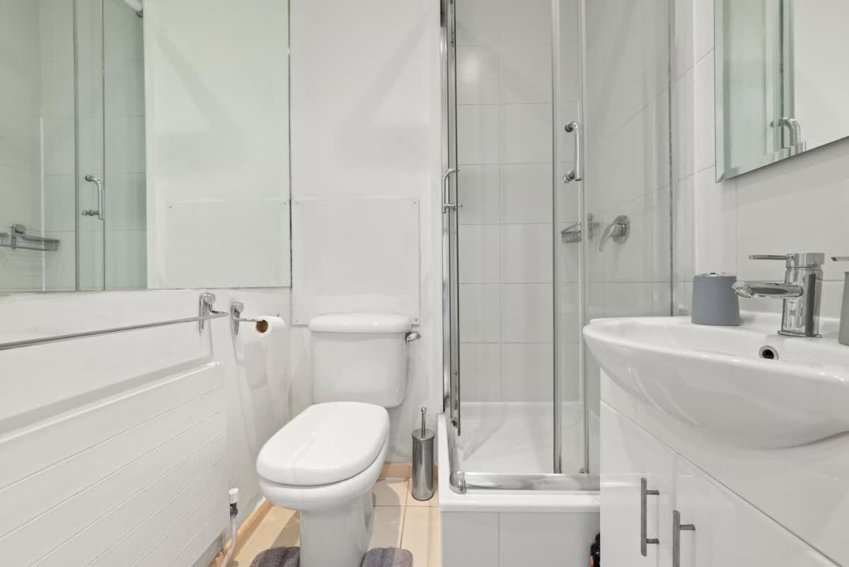 Sg, Classic Knightsbridge Loft Apartment Лондон Екстер'єр фото