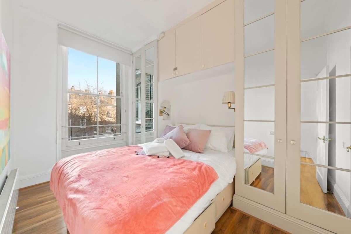 Sg, Classic Knightsbridge Loft Apartment Лондон Екстер'єр фото